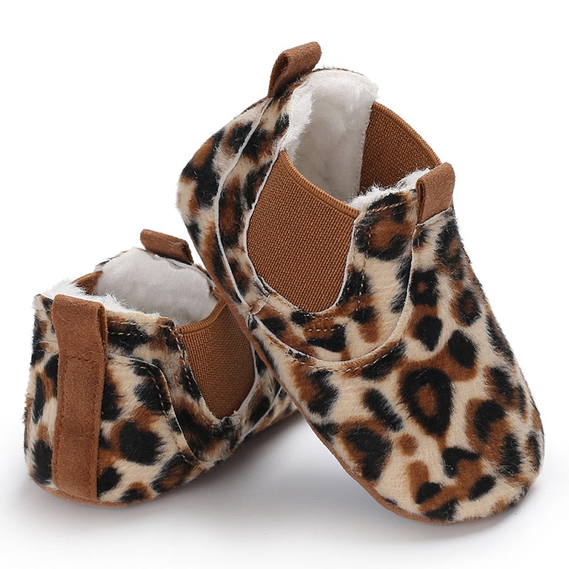 PU Leather shoes Newborn baby girl heart autumn lace Leopard first walker