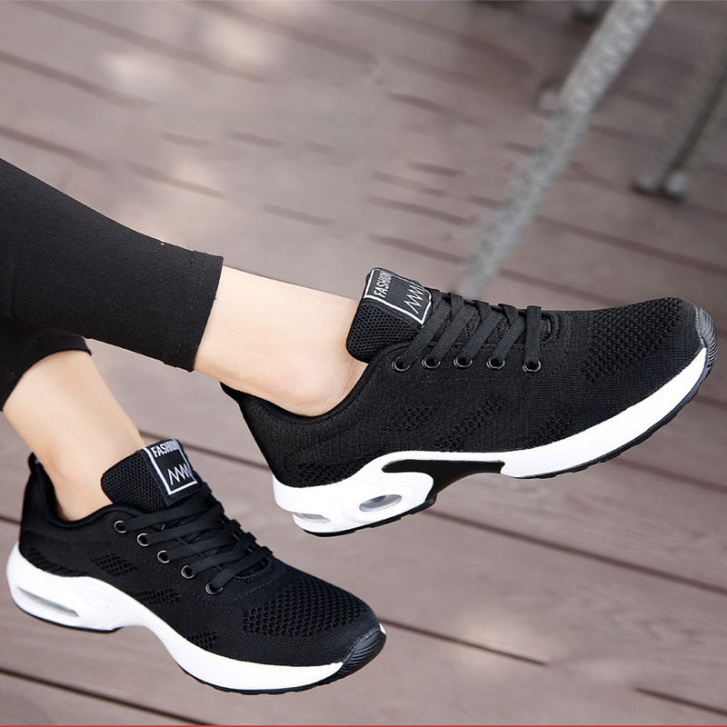 Women Casual Sneakers Fashionable Vulcanize Shoes Platform Spring Running Sport Sneakers Breathable Tennis Air Large Size Shoes