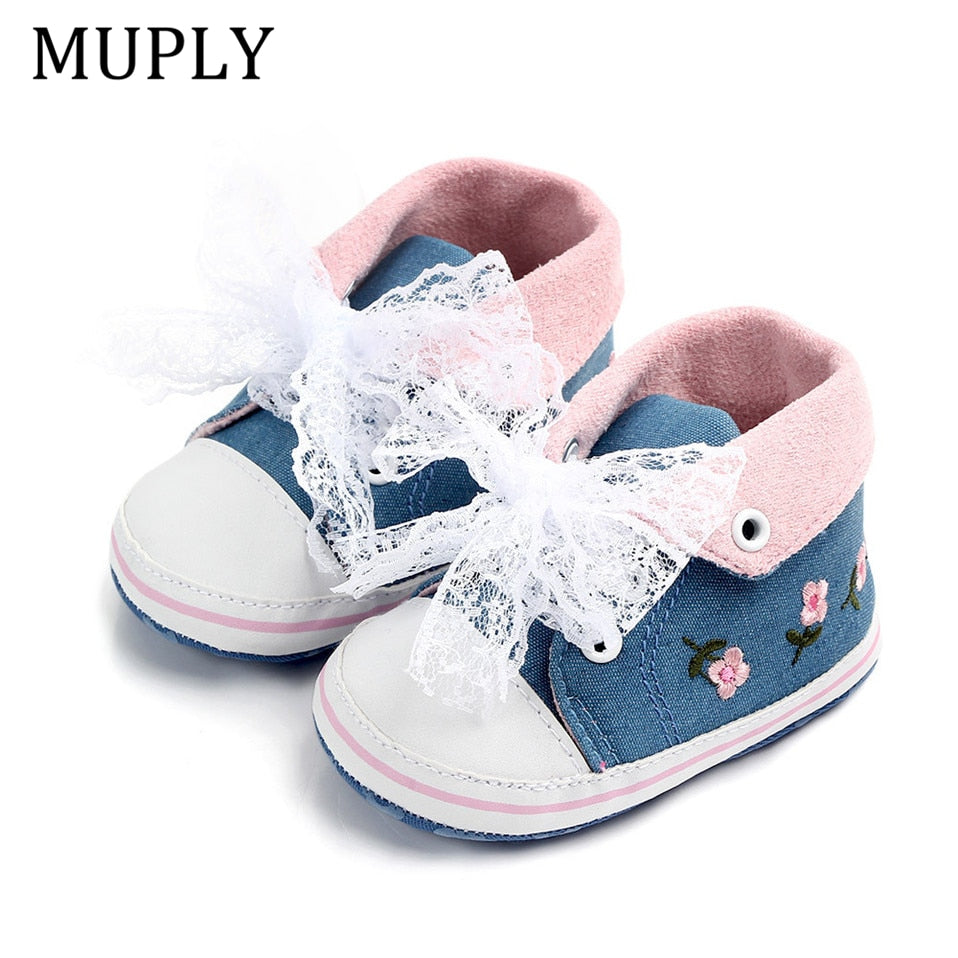 Baby Girls Princess Shoes Spring Autumn Cute Butterfly Crown Anti-slip Toddler Shoes Baby Soft Soled Shoes Indoor Crib Shoes